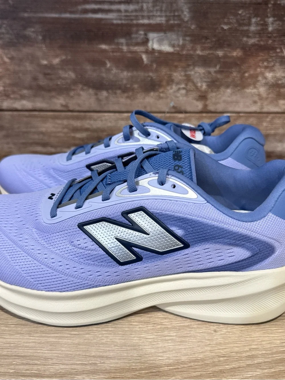 New Balance Women's 680v9 Lavender Athletic Running Sneakers